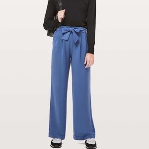 Lululemon Noir Pant